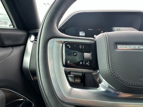 Used 2023 Land Rover Range Rover Autobiography image 14