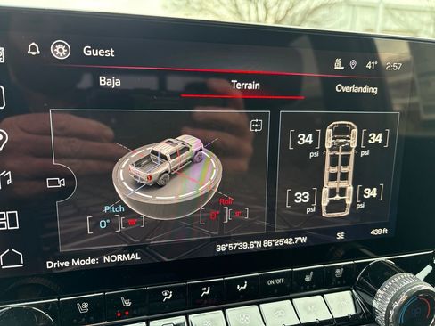 New 2026 GMC Canyon Denali image 41