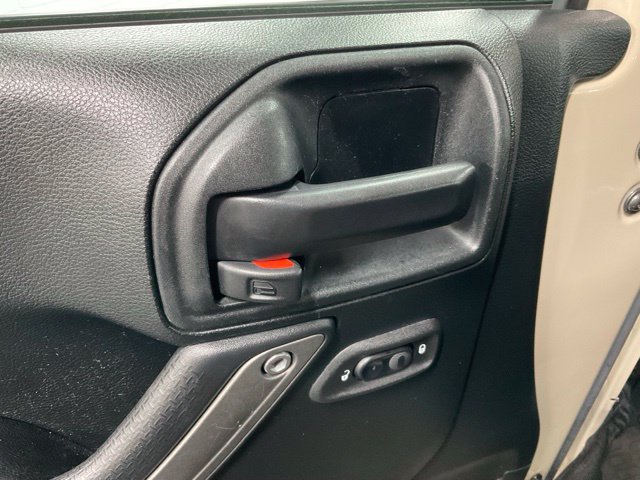 Used 2018 Jeep Wrangler Unlimited Sport S AWD/4WD image 31
