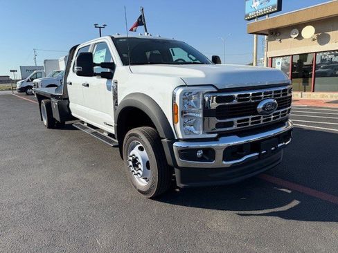 New 2025 Ford F550 4x4 Crew Cab image 4