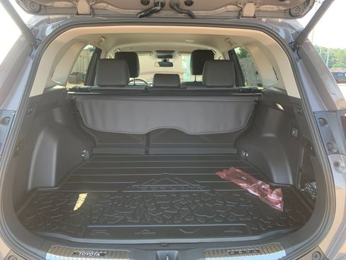 New 2026 Toyota RAV4 AWD image 17