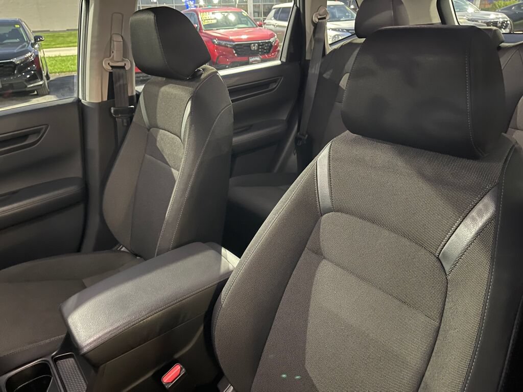 Used 2024 Honda CR-V LX image 6
