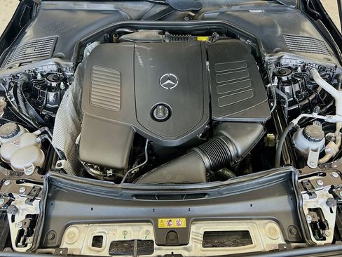 Used 2023 Mercedes-Benz C 300 Sedan image 28