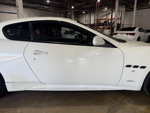 Used 2016 Maserati GranTurismo MC RWD image 15