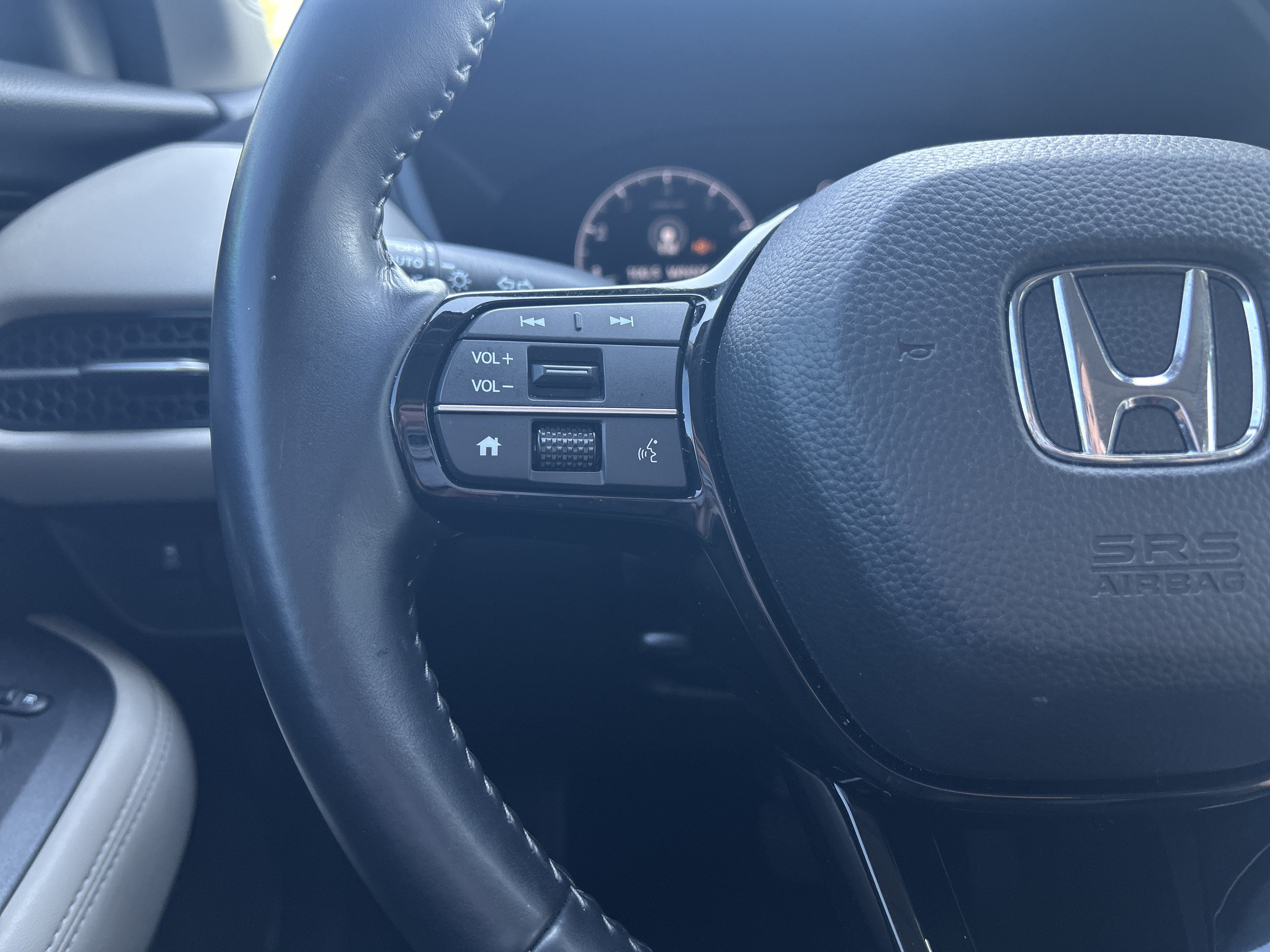 Certified 2025 Honda HR-V EX-L image 18