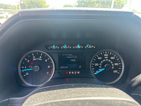 Used 2019 Ford F150 XLT w/ Equipment Group 302A Luxury RWD image 16