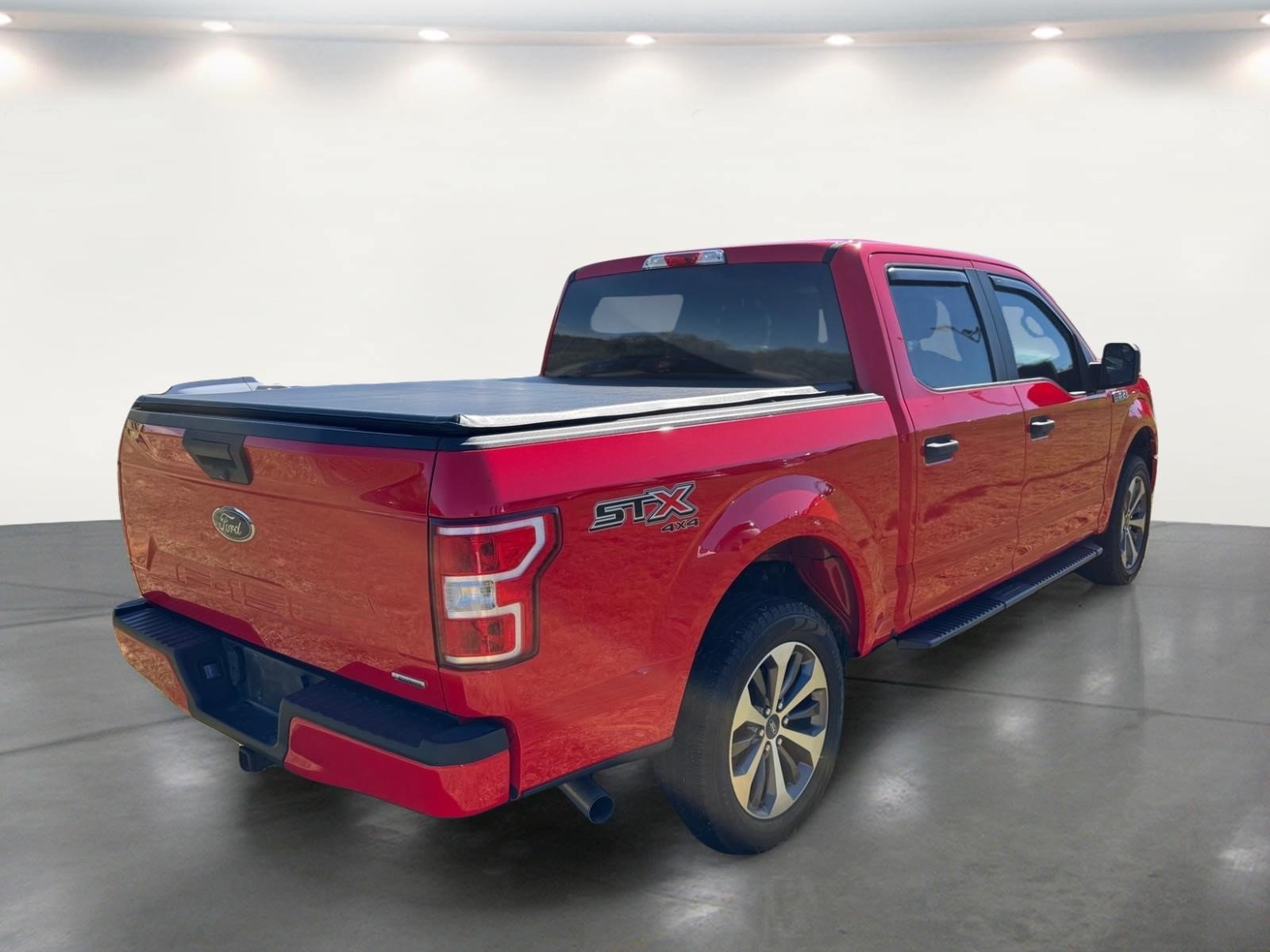 Used 2019 Ford F150 XL w/ Equipment Group 101A Mid AWD/4WD image 16