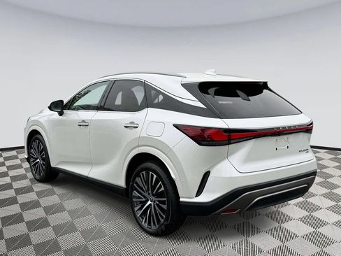 Used 2025 Lexus RX 350 w/ Convenience Package AWD/4WD image 4