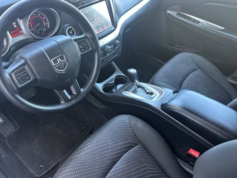Used 2019 Dodge Journey SE AWD/4WD image 11