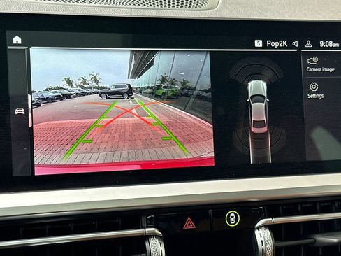 Used 2022 BMW 330i Sedan w/ Driving Assistance Package image 21