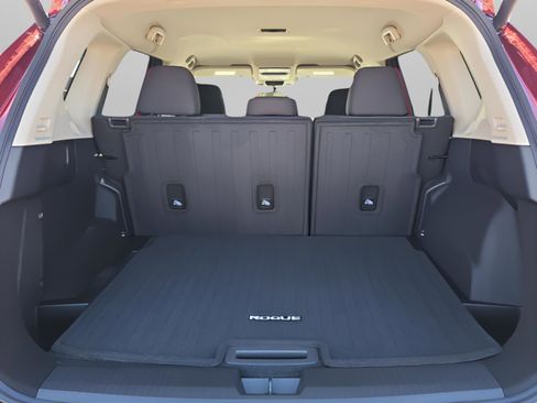 New 2026 Nissan Rogue SV w/ Cold Weather Package image 9