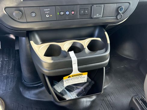 New 2025 GMC Savana 2500 Work Van w/ Driver Convenience Package image 22