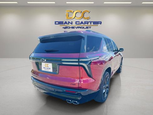 Used 2024 Chevrolet Traverse RS w/ LPO, Floor Liner Package image 7