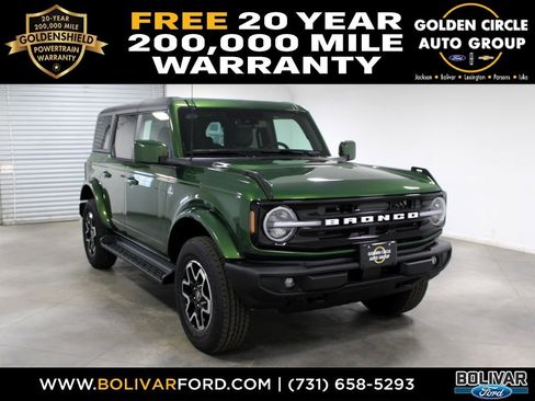 New 2025 Ford Bronco Outer Banks image 1