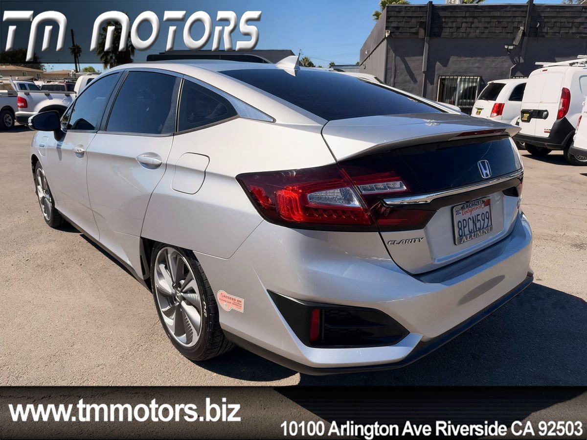 Used 2019 Honda Clarity Touring image 4