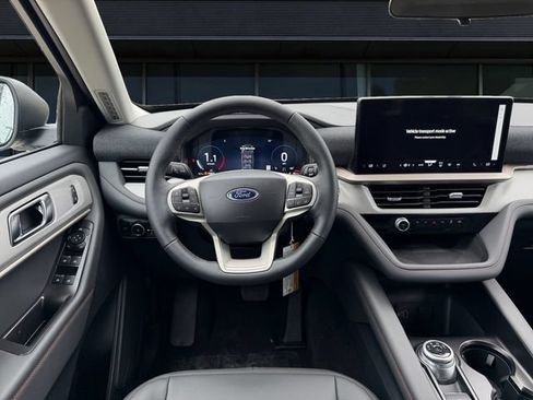 New 2026 Ford Explorer Active w/ Active Comfort Package AWD/4WD image 12