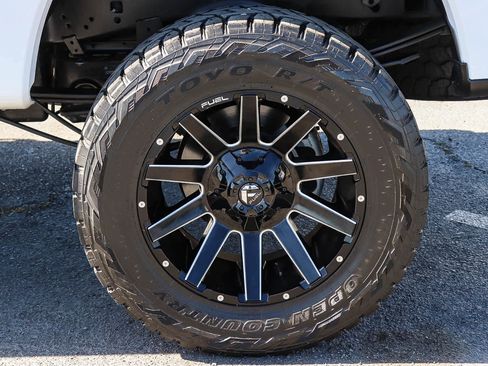 Used 2019 Ford F250 XLT w/ XLT Value Package AWD/4WD image 11