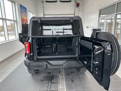 New 2026 Ford Bronco Outer Banks image 45