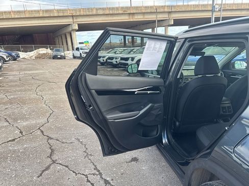 Certified 2026 Kia Seltos EX w/ EX Sunroof Package image 37