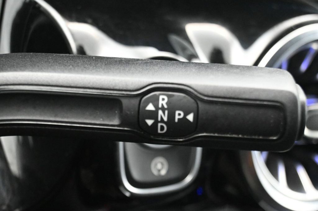 Used 2022 Mercedes-Benz GLA 250 4MATIC image 38