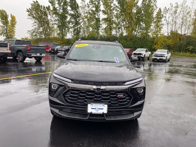 Used 2025 Chevrolet TrailBlazer RS w/ Convenience Package AWD/4WD image 20