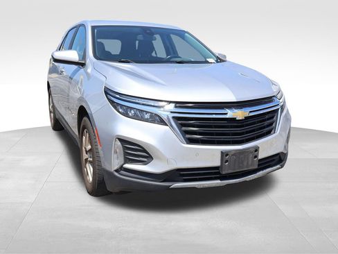 Used 2022 Chevrolet Equinox LT FWD image 9