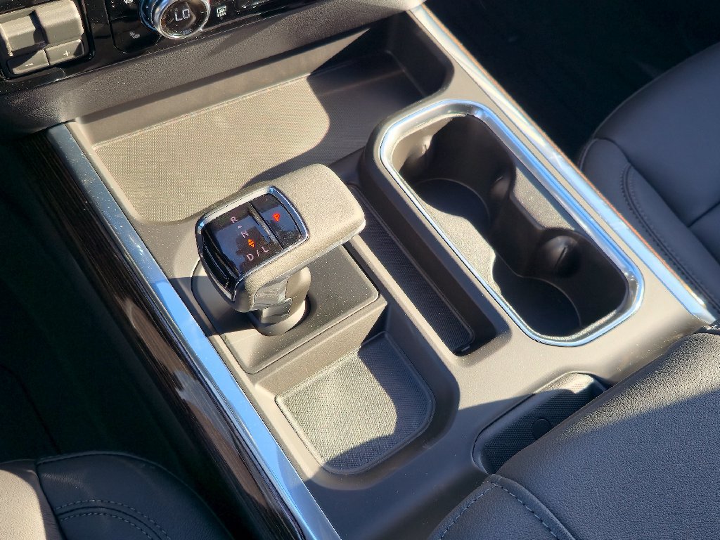 New 2026 GMC Sierra 1500 Elevation w/ Elevation Premium Package AWD/4WD image 17