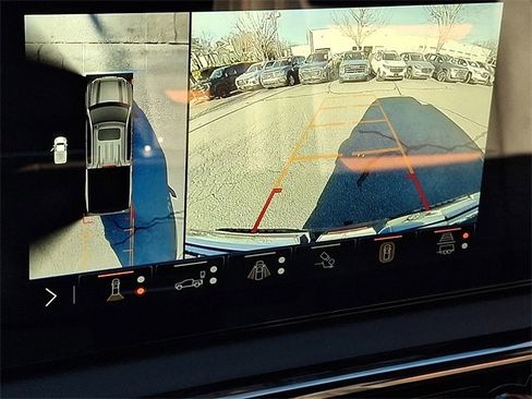 Certified 2024 GMC Sierra 1500 AT4 w/ AT4 Preferred Package image 14