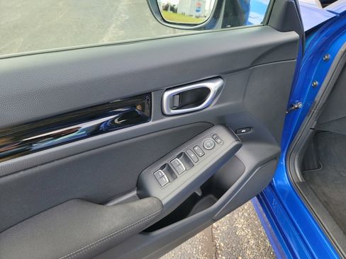 Certified 2023 Honda Civic EX image 19