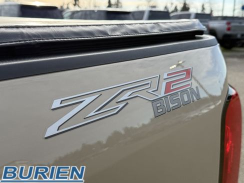 Used 2021 Chevrolet Colorado ZR2 w/ Colorado ZR2 Bison Edition image 37