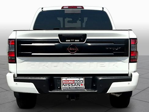 New 2026 Nissan Frontier Pro-X w/ Pro-X Convenience Package RWD image 4