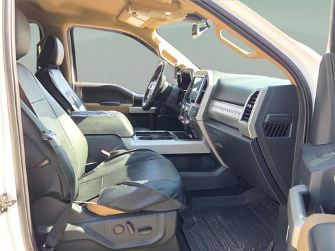 Used 2022 Ford F250 Lariat w/ Lariat Ultimate Package image 19