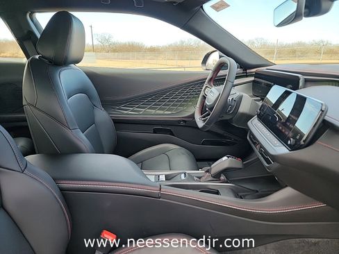 New 2025 Dodge Charger Daytona R/T w/ Plus Group image 16