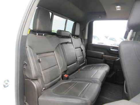 Used 2020 GMC Sierra 2500 Denali w/ Denali Ultimate Package AWD/4WD image 28