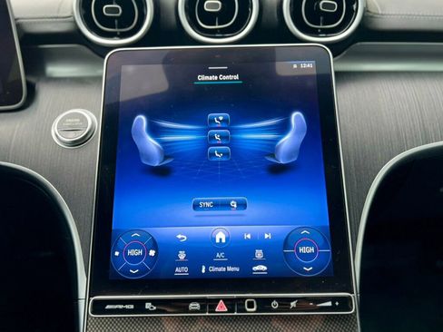 Used 2023 Mercedes-Benz C 43 AMG 4MATIC Sedan image 35