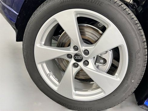 New 2025 Audi Q5 2.0T Premium Plus image 31