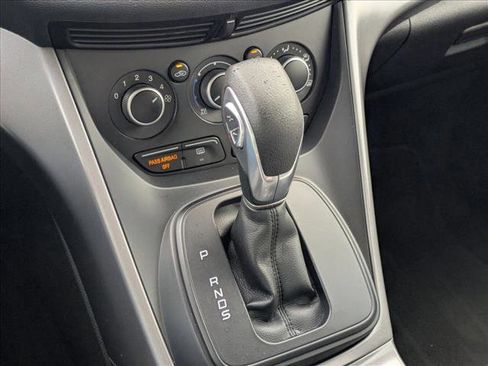 Used 2016 Ford Escape SE image 13