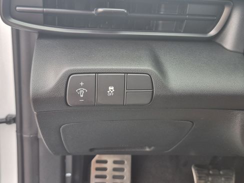 New 2026 Hyundai Elantra SEL Sport FWD image 27