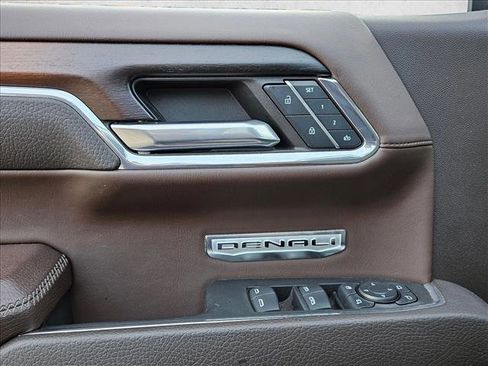 Used 2024 GMC Sierra 1500 Denali w/ Denali Reserve Package image 10