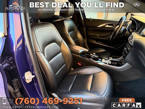 Used 2017 INFINITI QX30 image 6