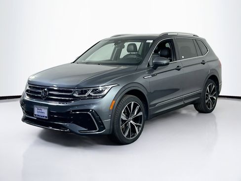Used 2022 Volkswagen Tiguan SEL R-Line image 1