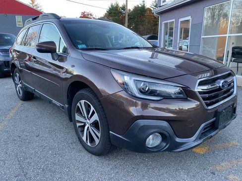 Used 2019 Subaru Outback 2.5i Limited image 3