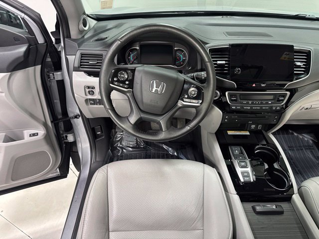 Used 2019 Honda Pilot Elite image 18