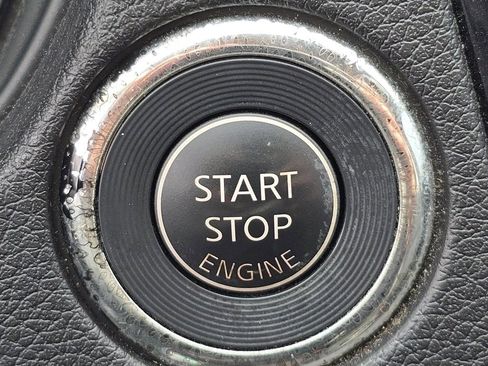 Used 2016 Nissan Rogue SL w/ SL Premium Package image 13