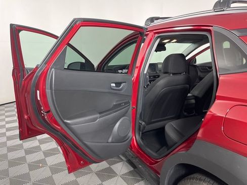 Used 2023 Hyundai Kona SEL FWD image 41