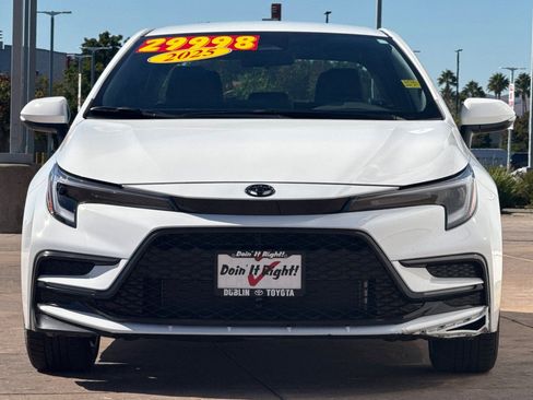 Certified 2025 Toyota Corolla SE image 11
