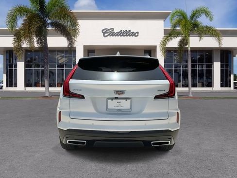 Certified 2024 Cadillac XT4 Premium Luxury FWD image 12