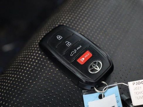 Used 2023 Toyota Tundra Capstone image 29