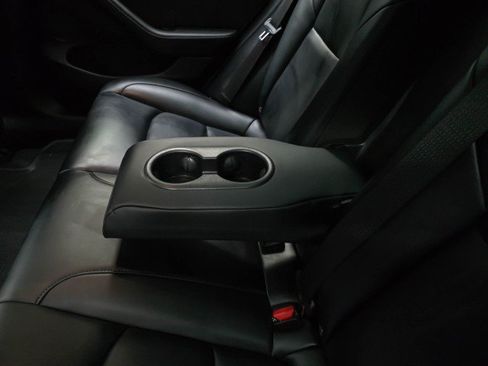 Used 2021 Tesla Model 3 Performance AWD/4WD image 18