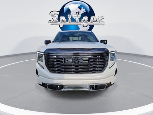 Used 2024 GMC Sierra 1500 Denali Ultimate image 3